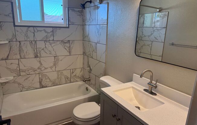 2 beds, 1 bath, 850 sqft, $1,695