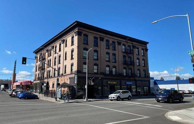 Grand Coulee Building