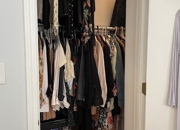 1 bed, 1.5 baths, 701 sqft, $3,600, Unit 3F