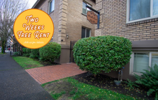 *TWO WEEKS FREE* Fabulous Sullivan Gulch 1-Bed Flat Ready Now!