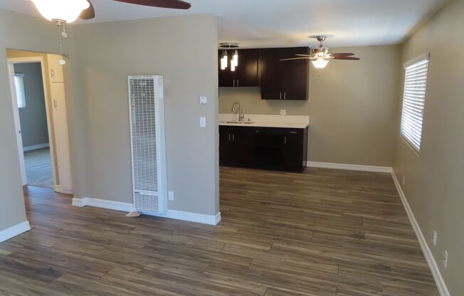2 beds, 1 bath, 800 sqft, $2,345, Unit 3868.5