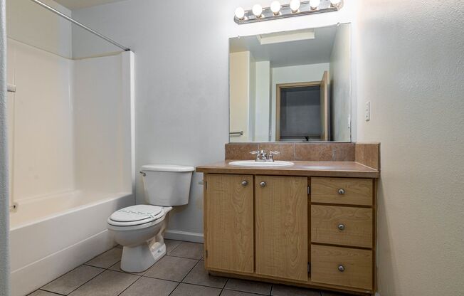 4 beds, 2.5 baths, 1,545 sqft, $2,395, Unit J8