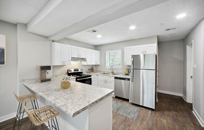 the preserve at ballantyne commons apartment kitchen