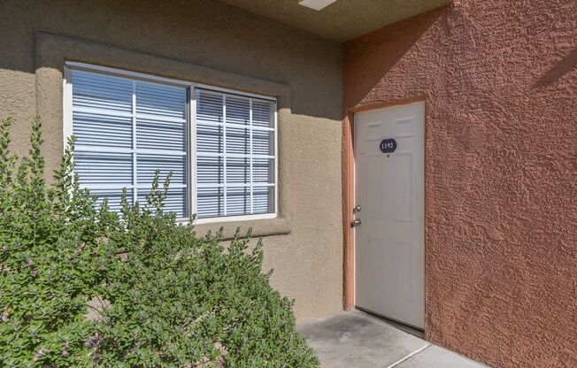 NE Near Nellis! Gated! Community Pool, Spa, Clubhouse & Park with playground!! Condo has: New Carpet & Paint!!! Balcony!!