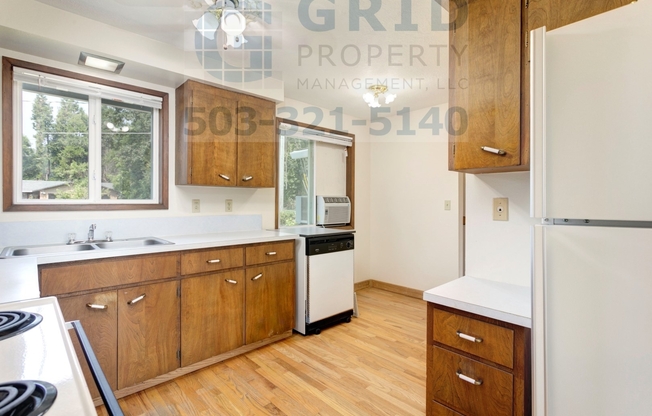 3 beds, 1 bath, $2,375