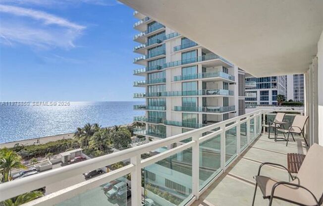 2 beds, 2 baths, 1,276 sqft, $5,200, Unit 6917 Collins Ave # 915
