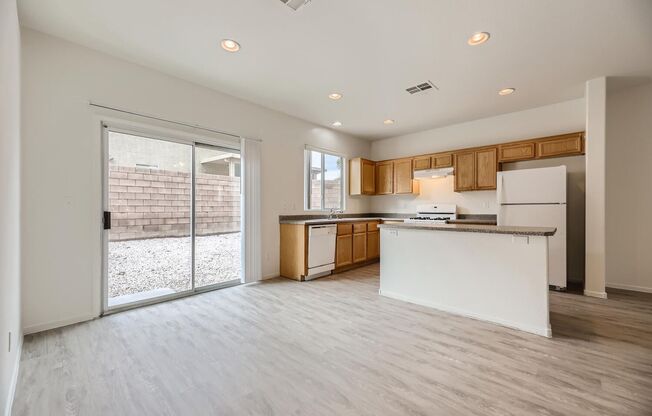 STUNNINGLY UPGRADED! 3 BED, 2.5 BATH