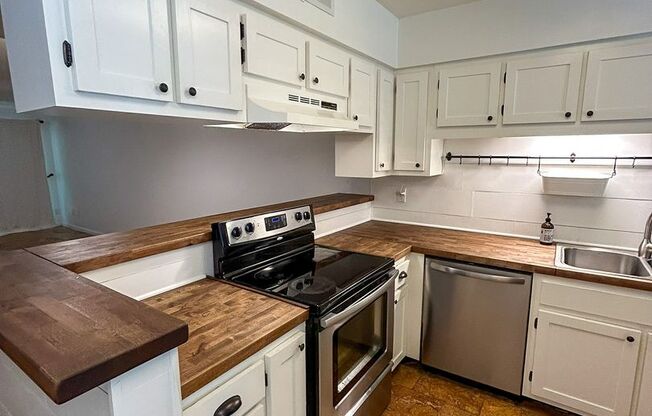 Pickwick Park #805 - Pet Friendly!