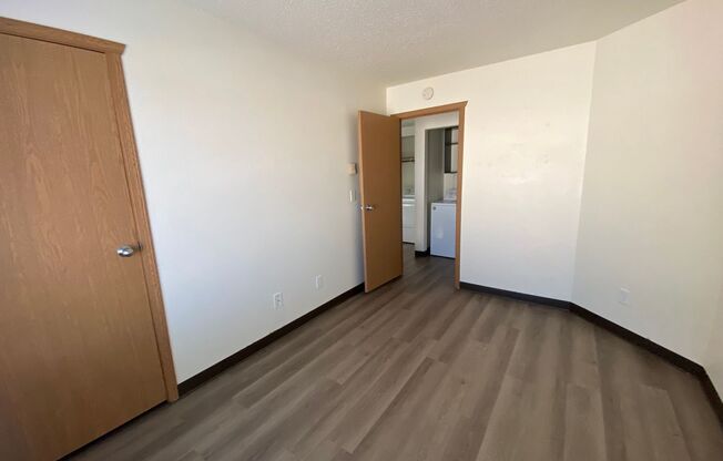 3 beds, 1 bath, $1,350