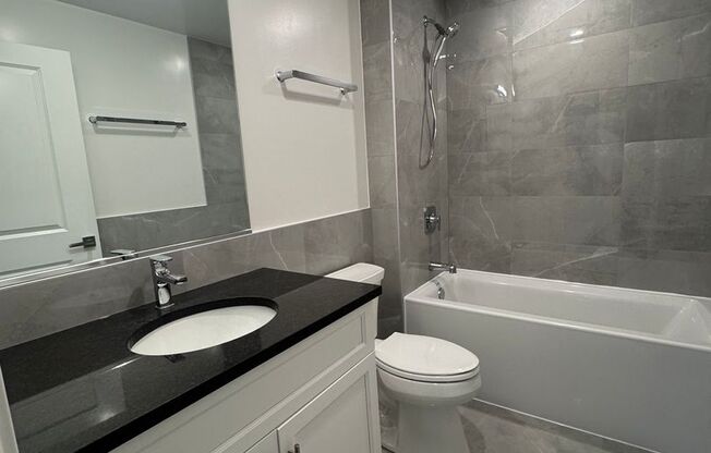 2 beds, 2 baths, 908 sqft, $3,650, Unit 952-811