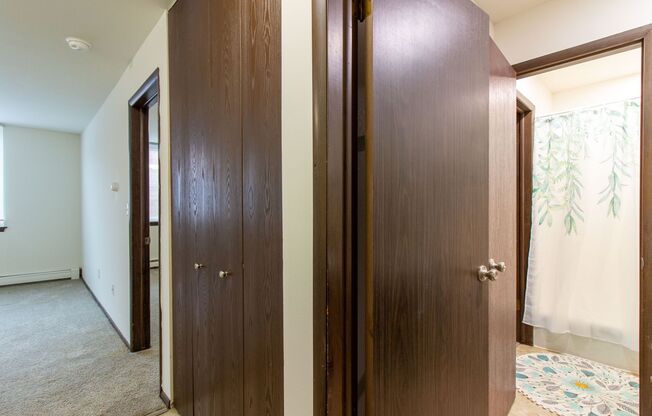 1 bed, 1 bath, 550 sqft, $1,055, Unit 1 Bedroom Waitlist