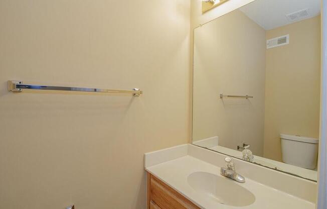 2107-2 Ringgold Court