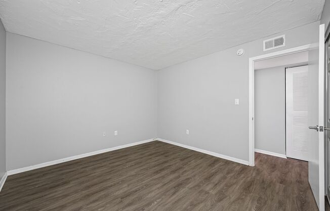 2 beds, 2 baths, 1,020 sqft, $1,695, Unit 101