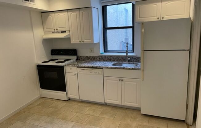 Recently Renovated, Fab 2 bedroom in Northern Liberties