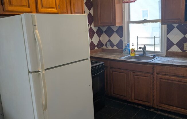 76 GRV AVE