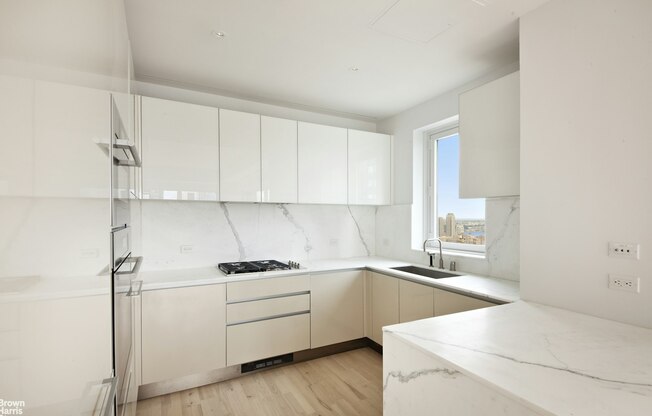 3 beds, 3 baths, 1,967 sqft, $19,500, Unit PH57K