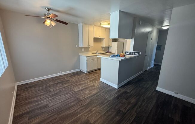 2 beds, 1 bath, 772 sqft, $2,325, Unit 37