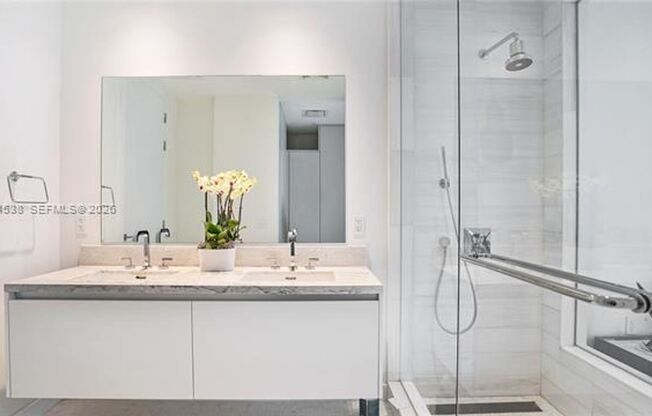 2 beds, 2 baths, $7,000, Unit # 3005