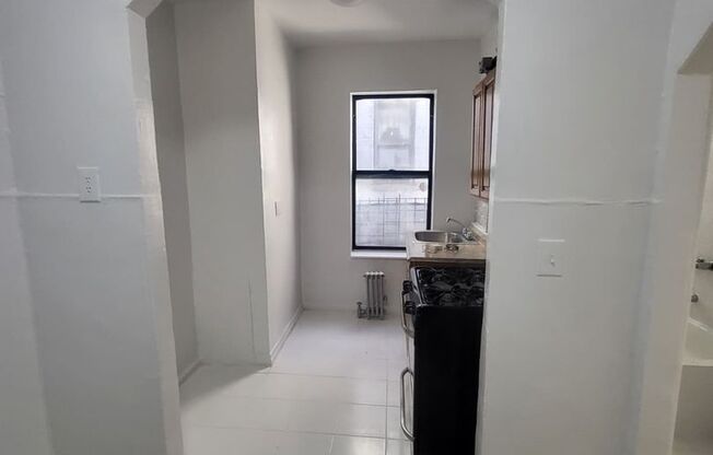 SCG 490, LLC. - 490 E. 189th Street