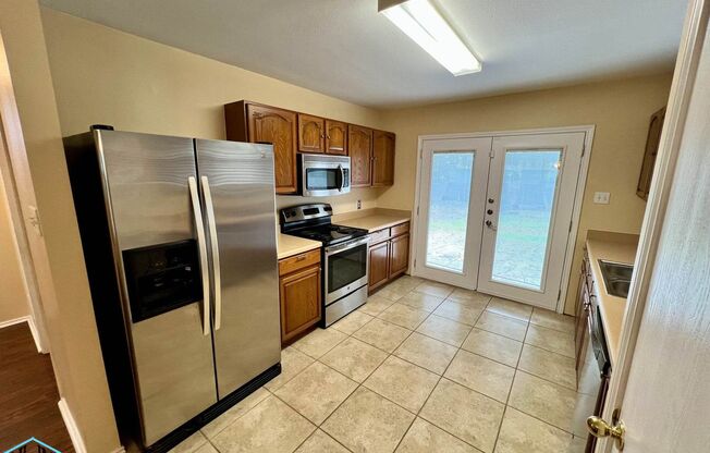 Beautiful 3bed/2bath single story located off 1604/Shaenfield Rd. in Northwest San Antonio!