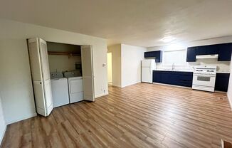 2 beds, 1 bath, $1,750, Unit 907 Wilson