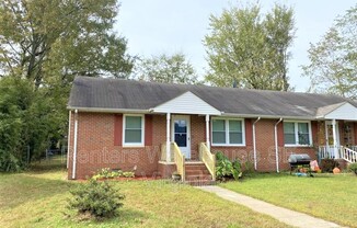 936 POPLAR AVE