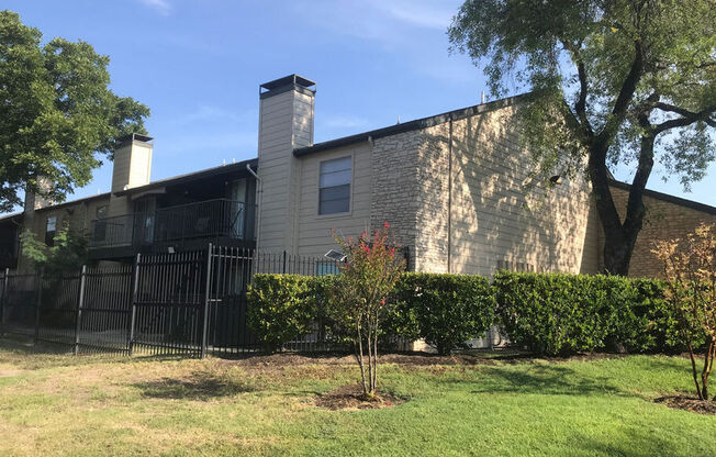Pebble Creek Apartments