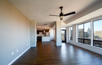 151 E Wilson