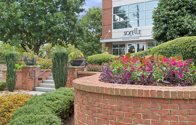 exterior view of Sorelle apartments Atlanta, GA 30324