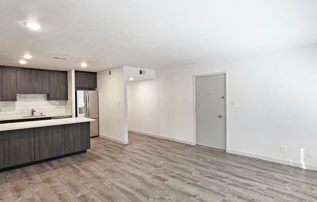 Towne House South Hills
