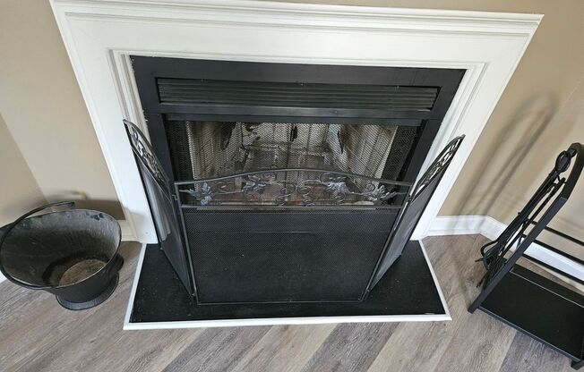 Charming 2br/2.5ba townhome in N Raleigh! Avail Now!