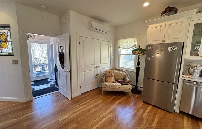 1 bed, 1 bath, 900 sqft, $3,000, Unit 1