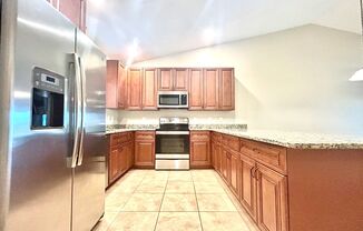 4035/4109 SW 8th Pl