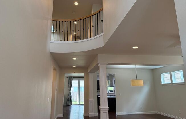 Lovely, Spacious Fully Air Conditioned home in Issaquah SD