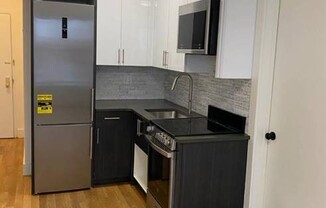 1 bed, 1 bath, 470 sqft, $2,693, Unit 21