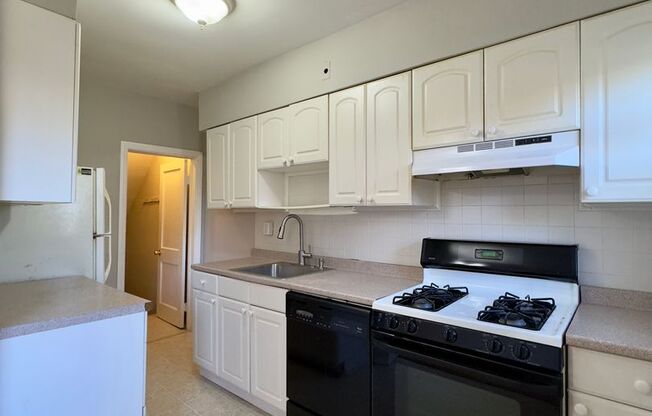 Charming 3Bed/1Bath in Glenham-Bedford