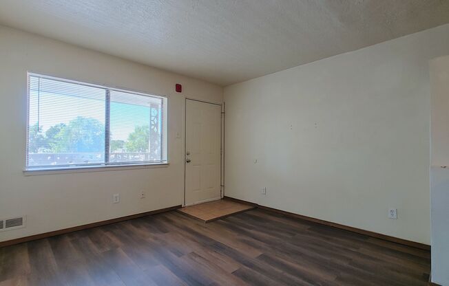 4211 Mesa Grande