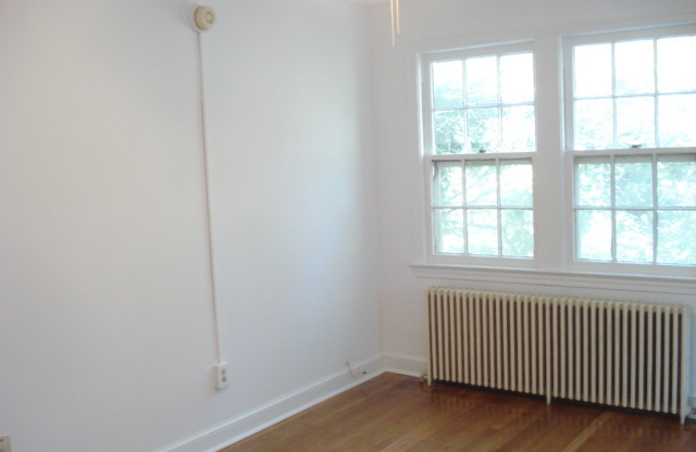 816 Greenwood Circle D&amp;G GROUP LLC