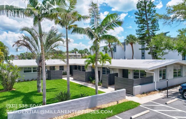 325 Capri Boulevard