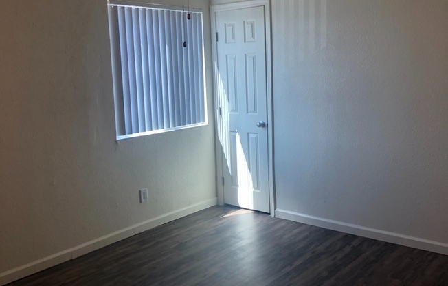 1 bed, 1 bath, 650 sqft, $1,195, Unit 225