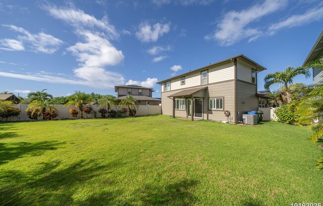 3BR Ewa Beach Home: Fenced Yard, 2-Car Garage, Central AC