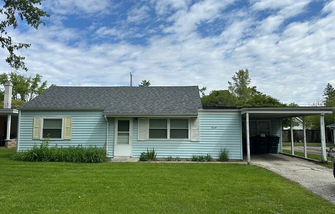 Live Your Best Life, Inside AND Outside | 3BR House in University Heights!
