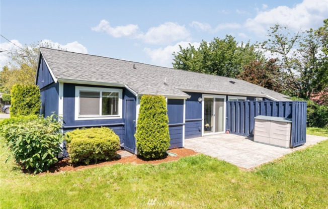 1746 Rainier Ave