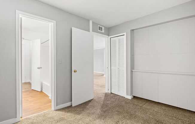 1 bed, 1 bath, 800 sqft, $1,050, Unit P104