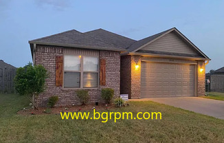 3 BD, 2 BA, Home in Cabot