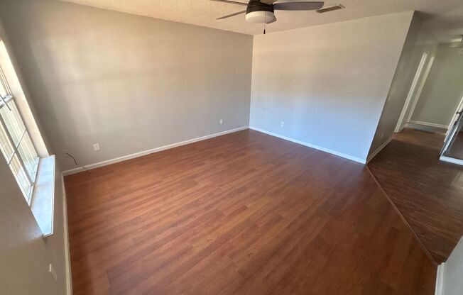 Spacious 4-Bed, 2-Bath Home with Yard and Prime Tallahassee Location