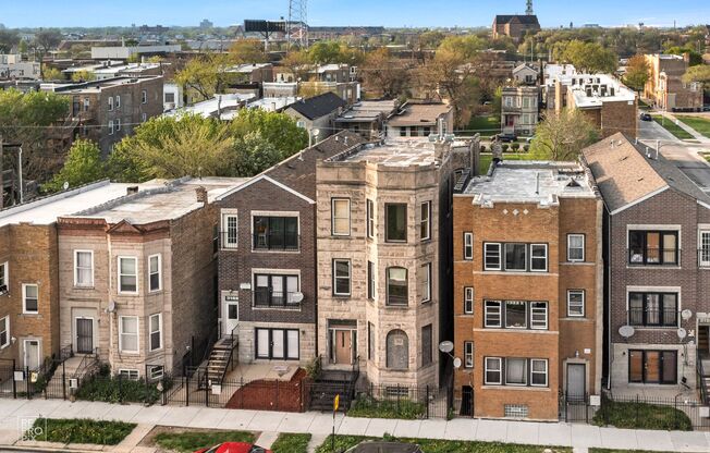 3108 W Polk