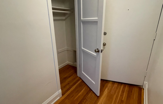 1 bed, 1 bath, 588 sqft, $1,695, Unit 104