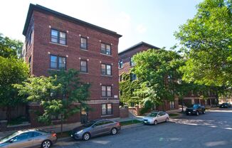 1810/12 Bryant Ave S
