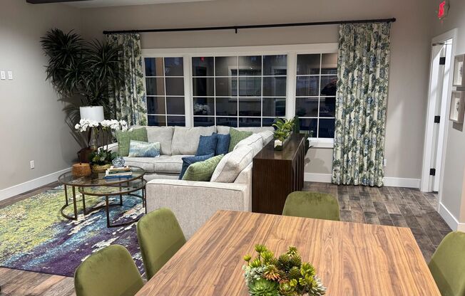 Mesa Palms Apartments